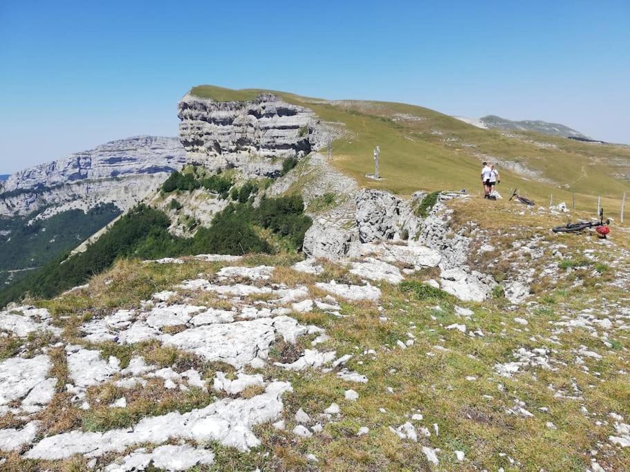 Logement Standing Wifi Vercors 'In Saint-Jean-en-Royans Εξωτερικό φωτογραφία